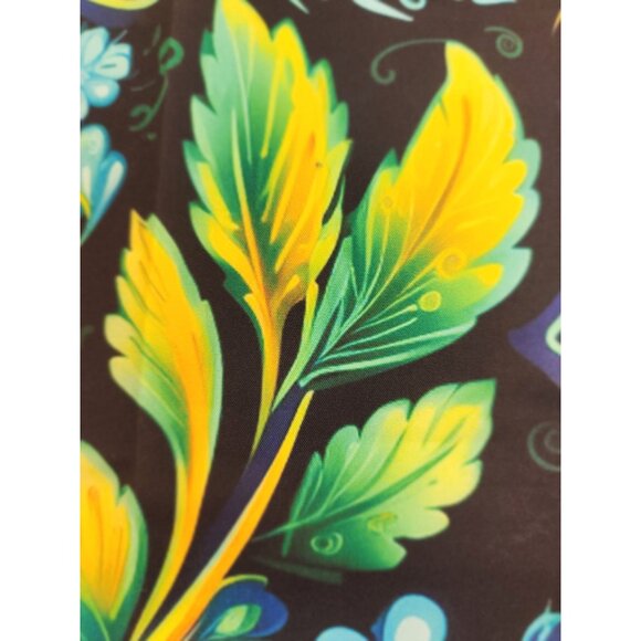 Bright Floral Polyester Fabric Panels 19"x18.5" Set Of 2 For Sewing Projects - Picture 9 of 11